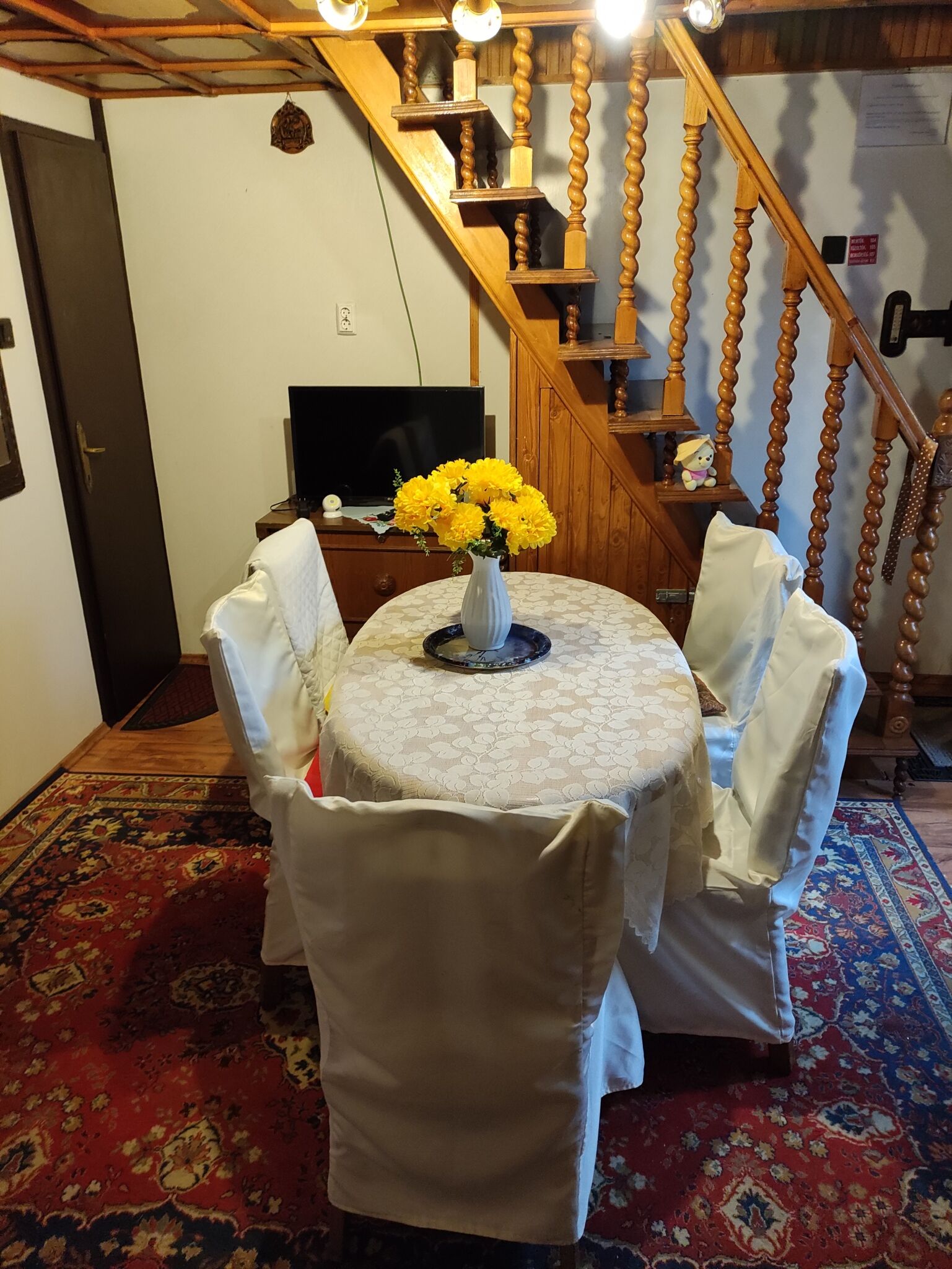 h37723640.jpg