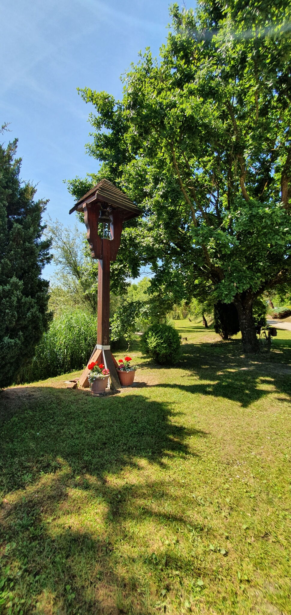 h37928694.jpg