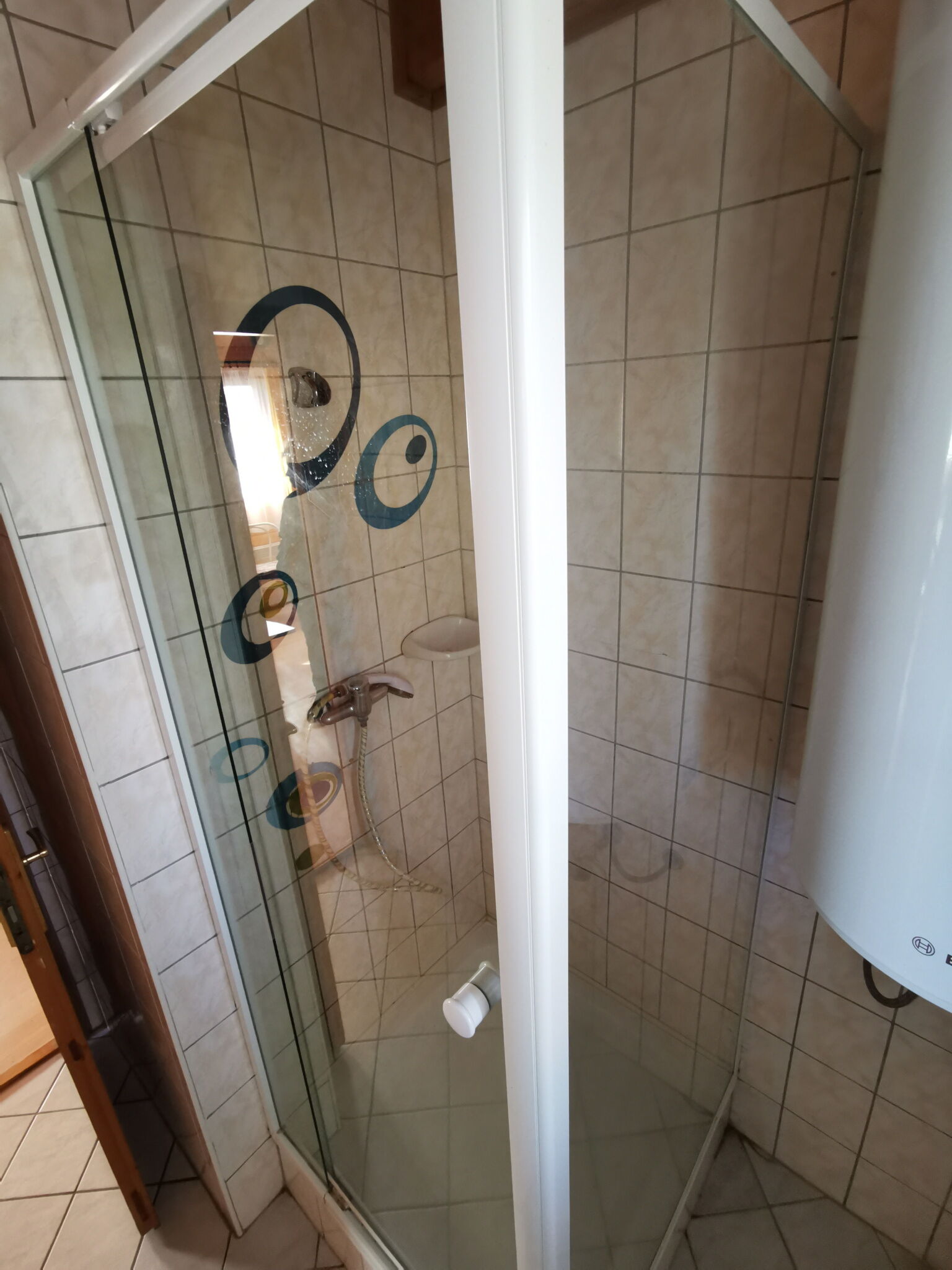 r12119703.jpg