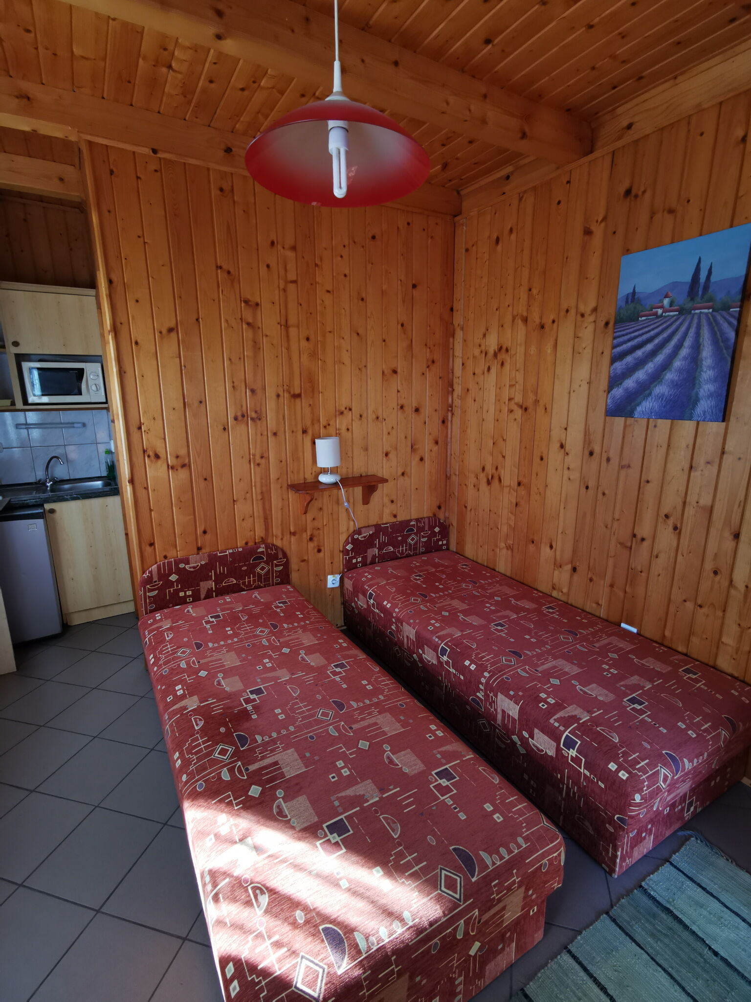 r12119713.jpg