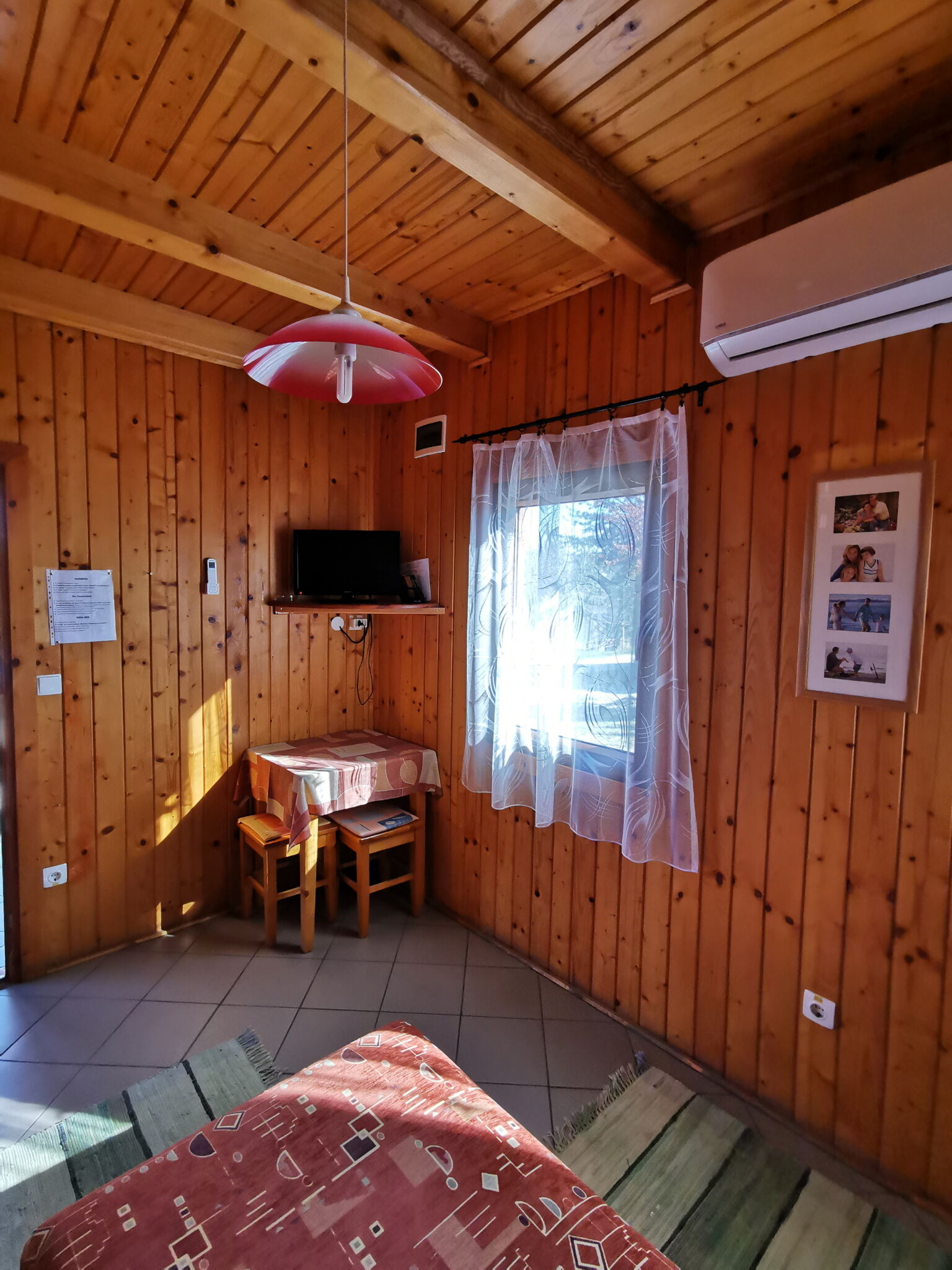 r12119718.jpg