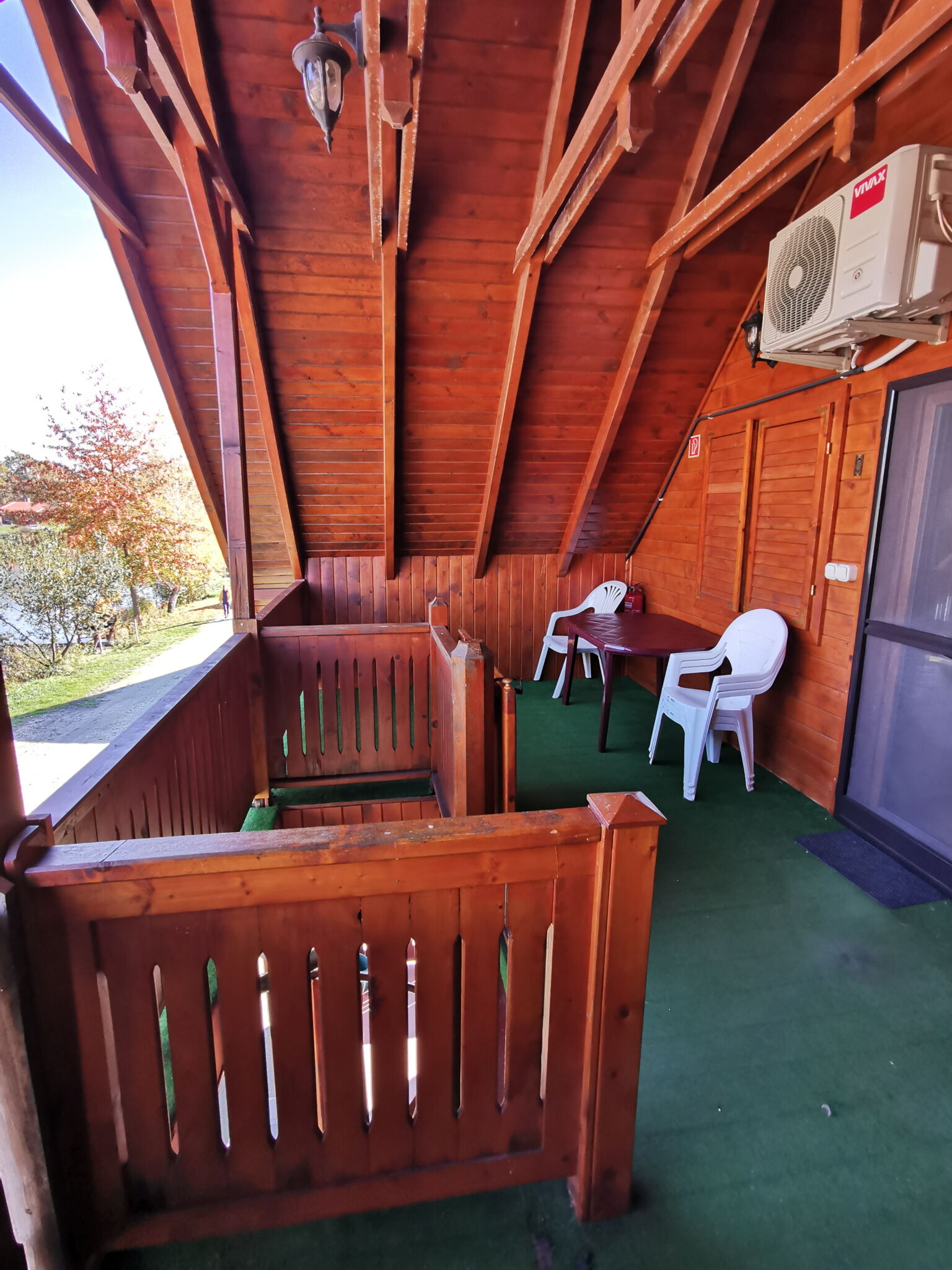 r12119746.jpg